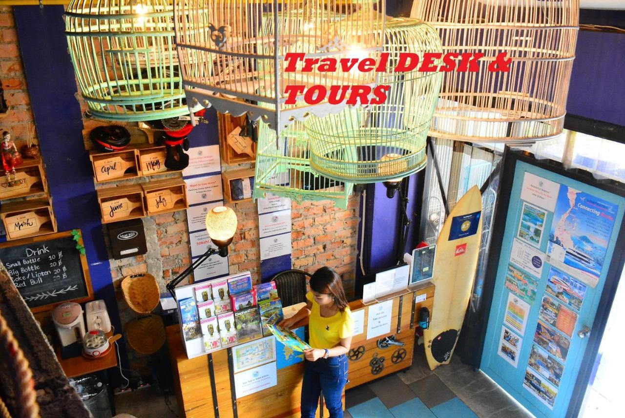 Phuket 12Month Hostel מראה חיצוני תמונה
